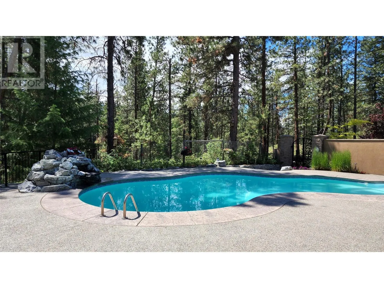 4163 Mahonia Drive S