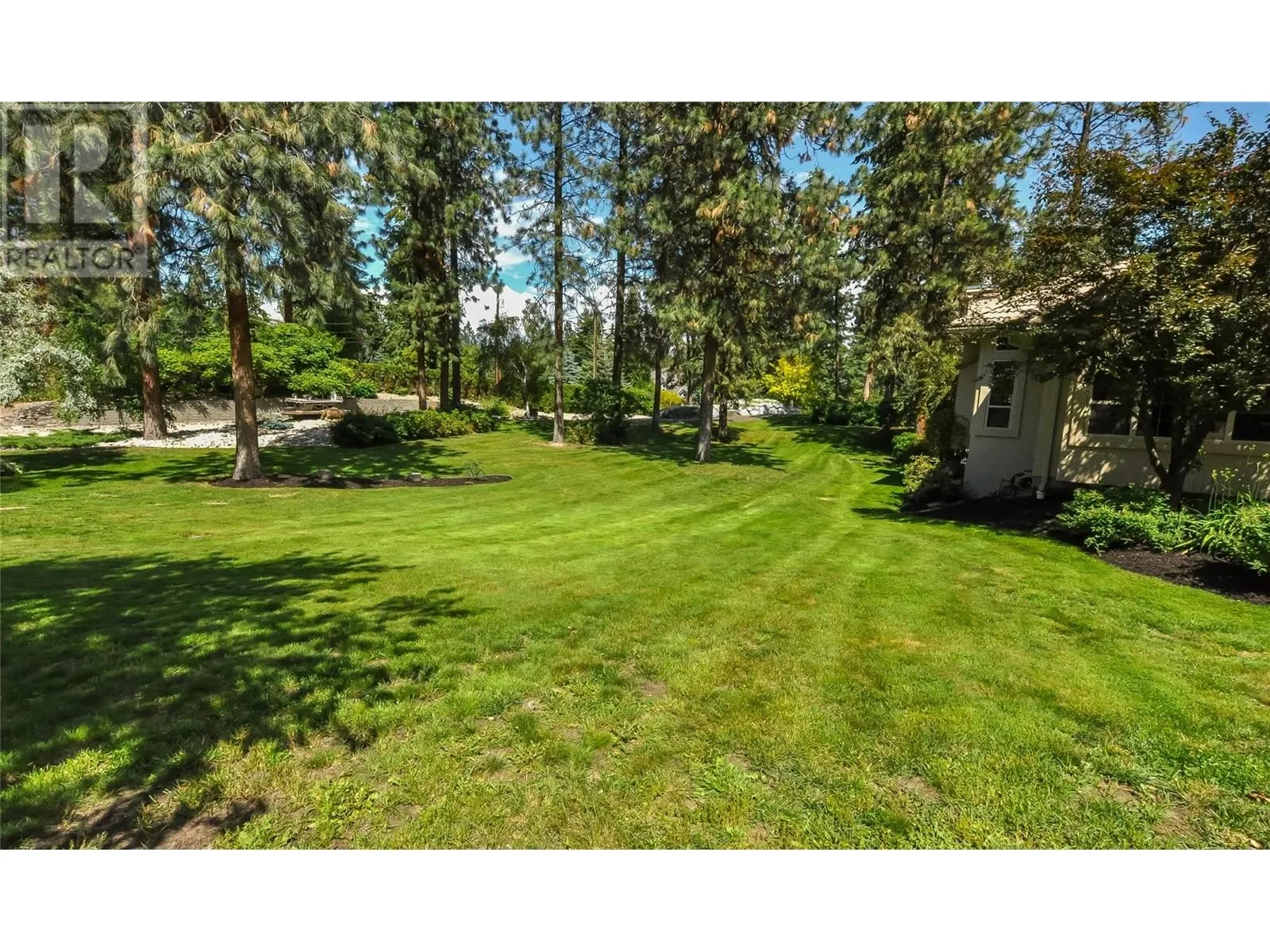 4163 Mahonia Drive S