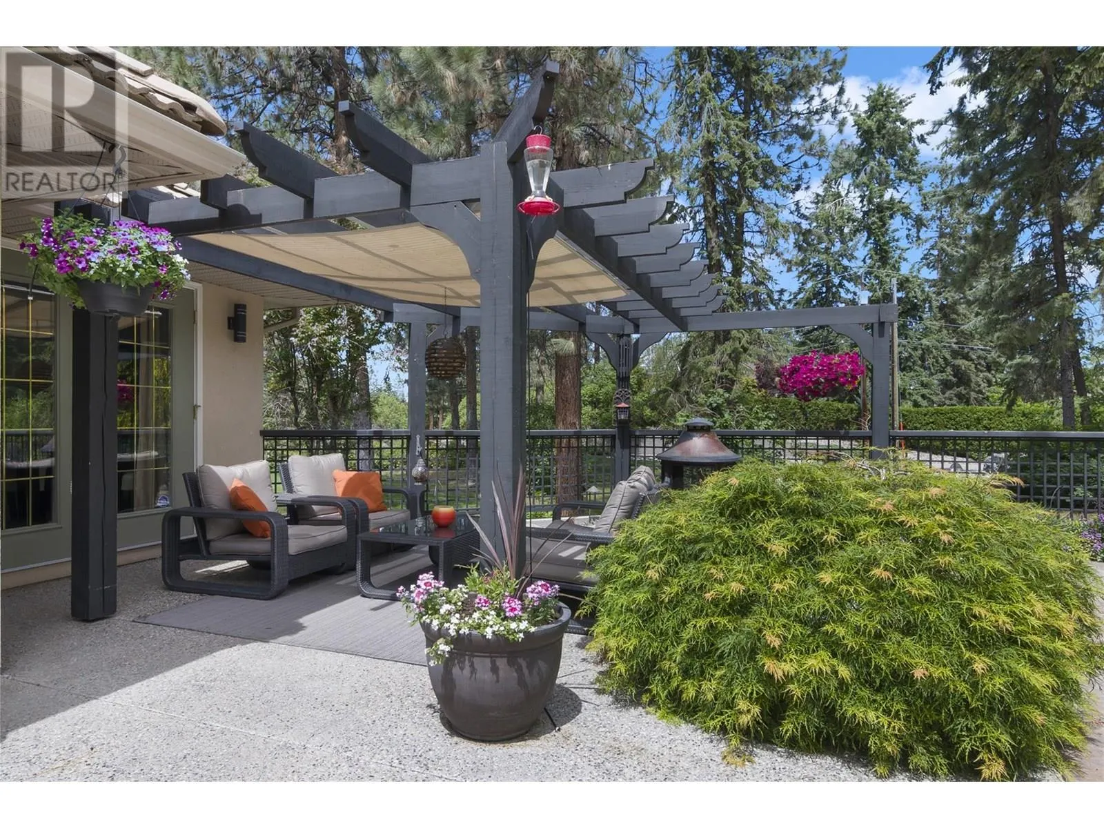 4163 Mahonia Drive S