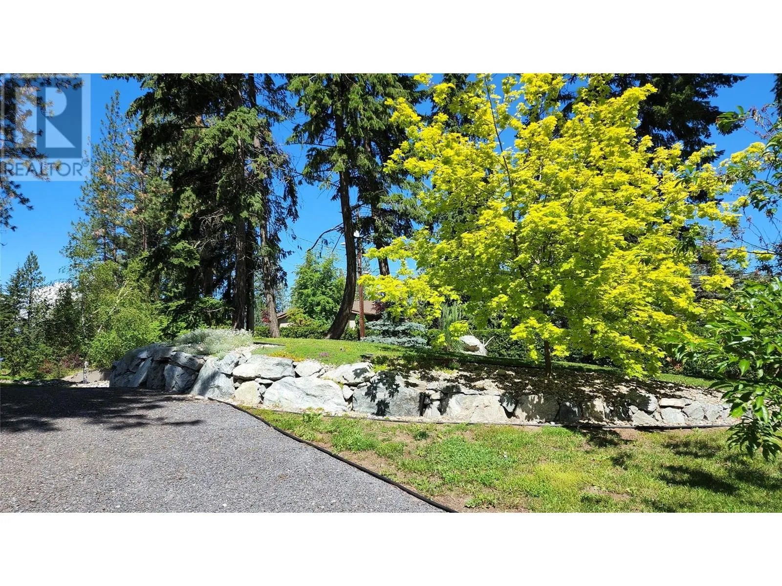 4163 Mahonia Drive S