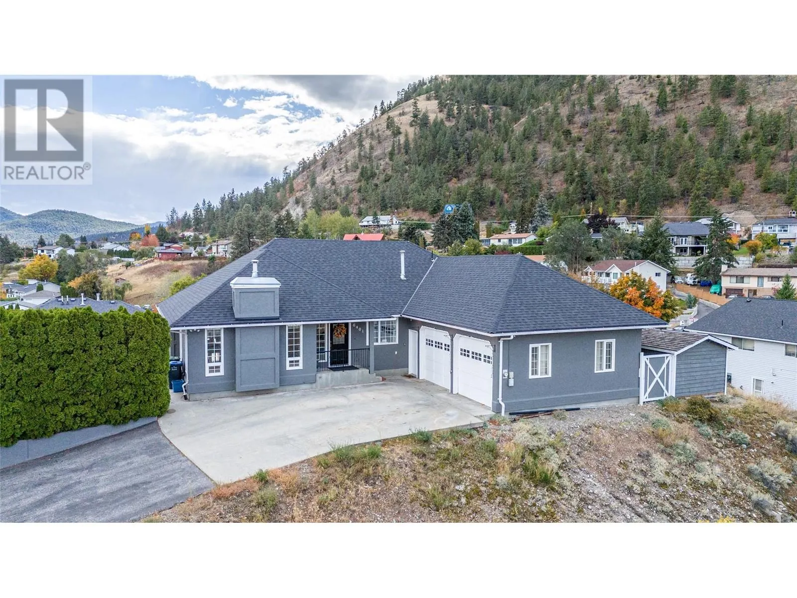 6401 Harrison Heights