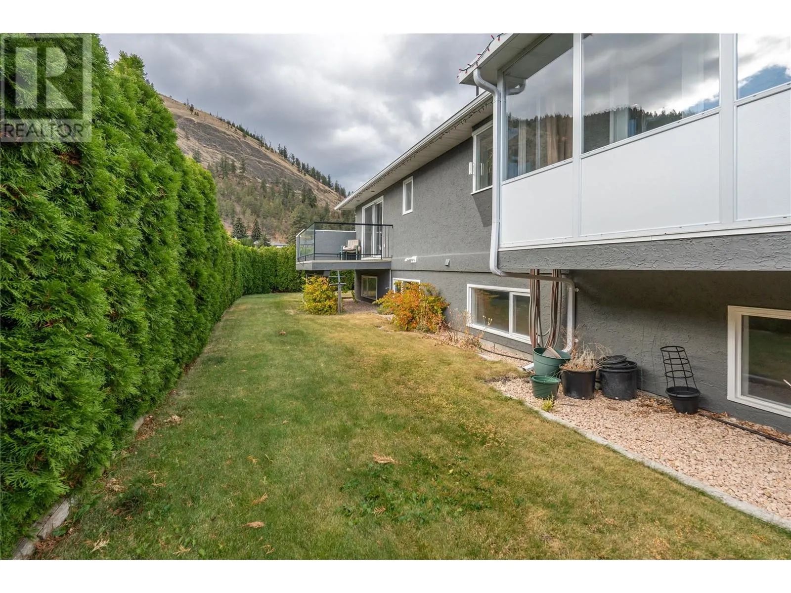 6401 Harrison Heights