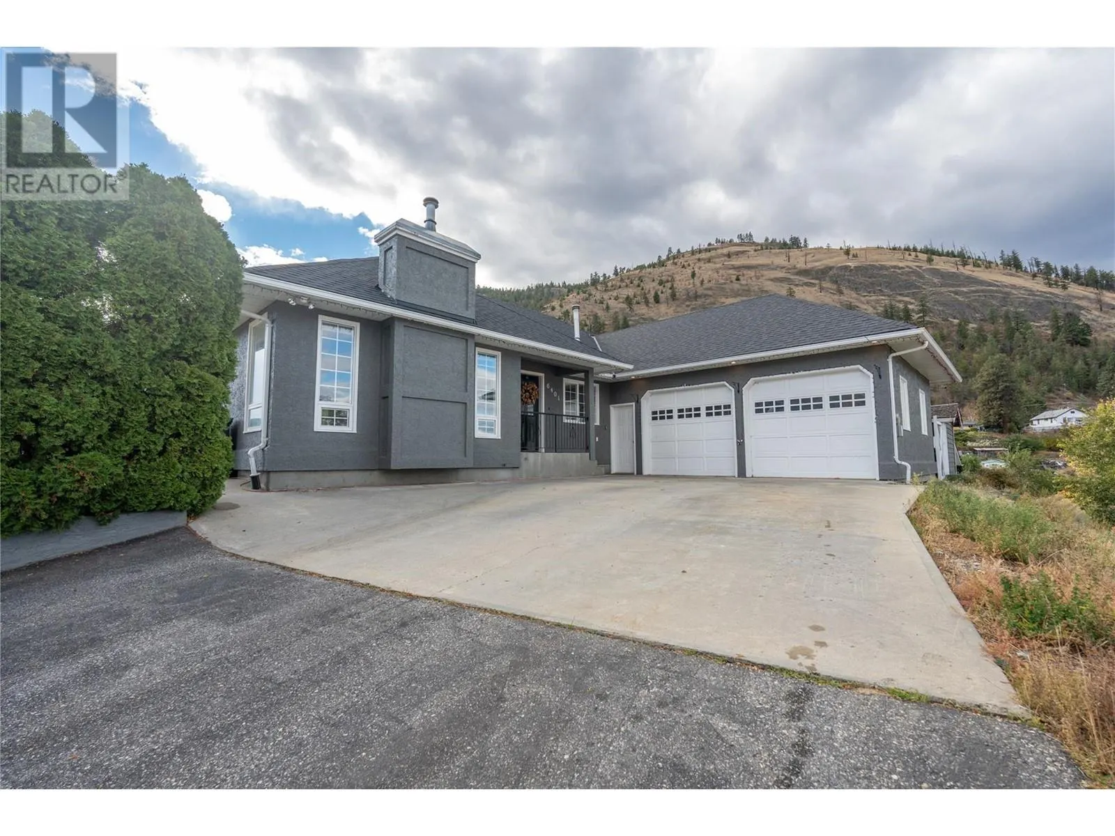 6401 Harrison Heights
