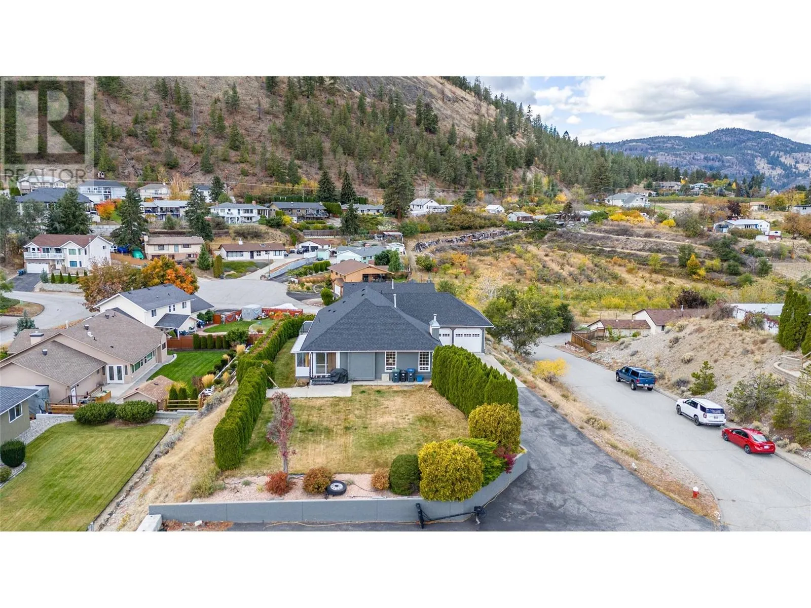 6401 Harrison Heights