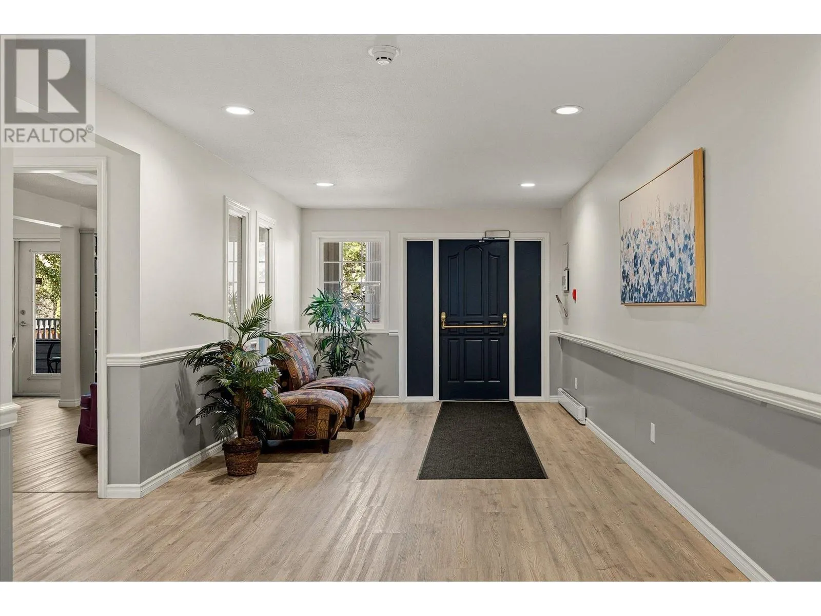 575 Sutherland Avenue Unit# 122