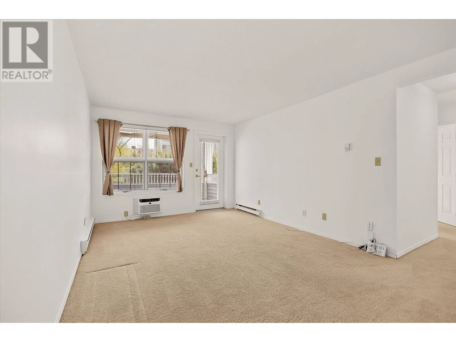 575 Sutherland Avenue Unit# 122