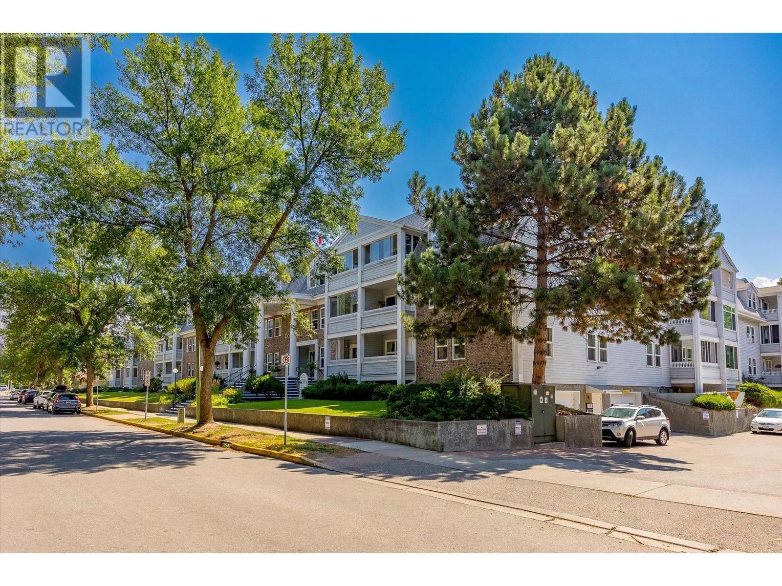 575 Sutherland Avenue Unit# 122