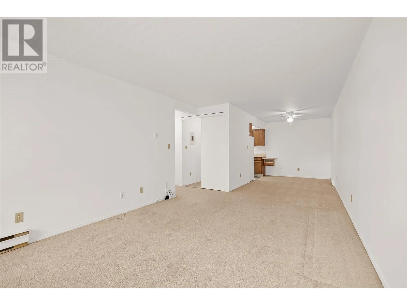 575 Sutherland Avenue Unit# 122