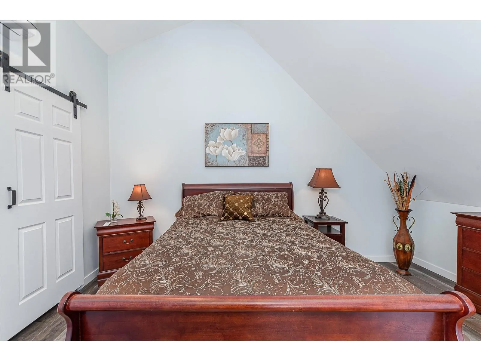 106 Parkside Place