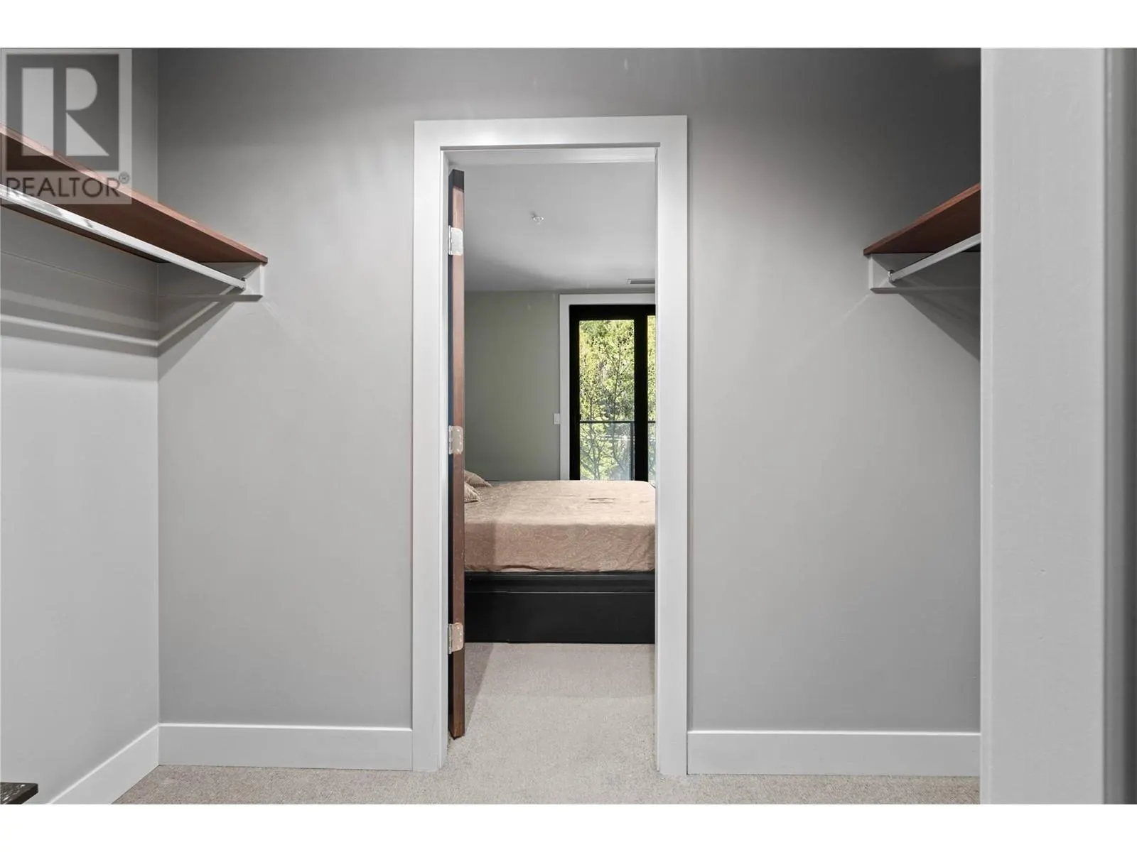 326 Mara Lake Lane Unit# 410