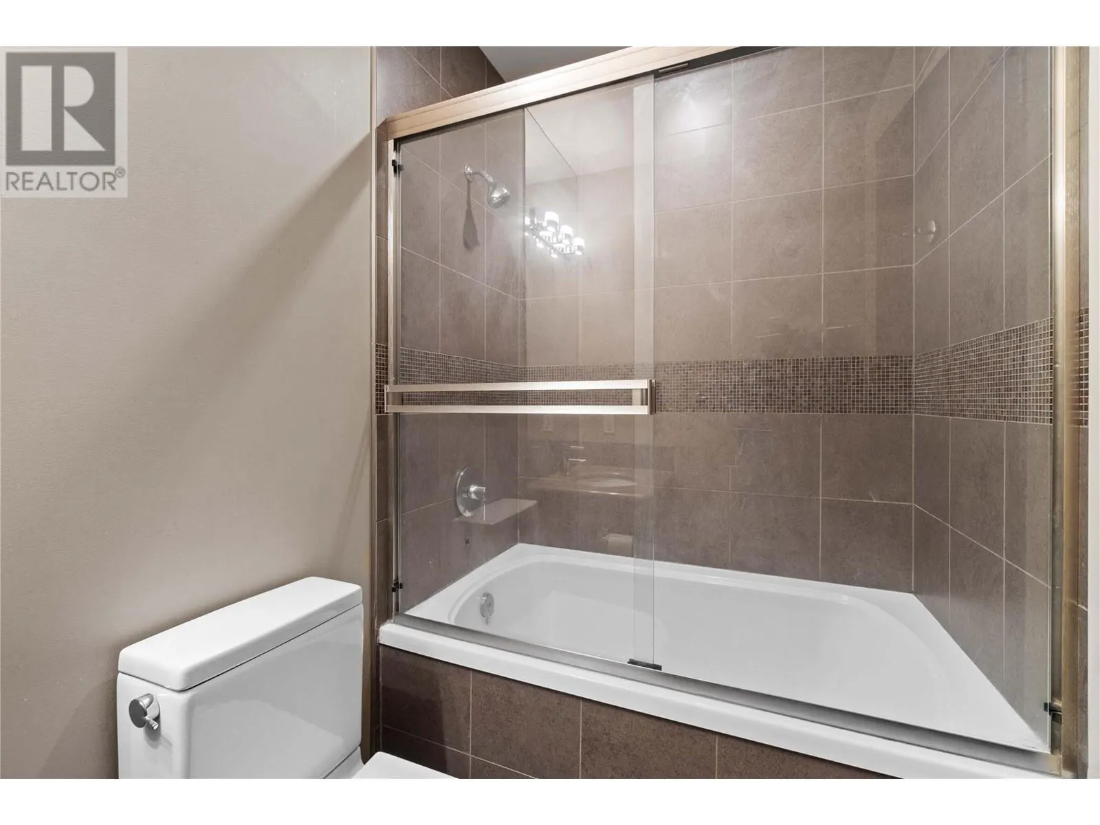 326 Mara Lake Lane Unit# 410