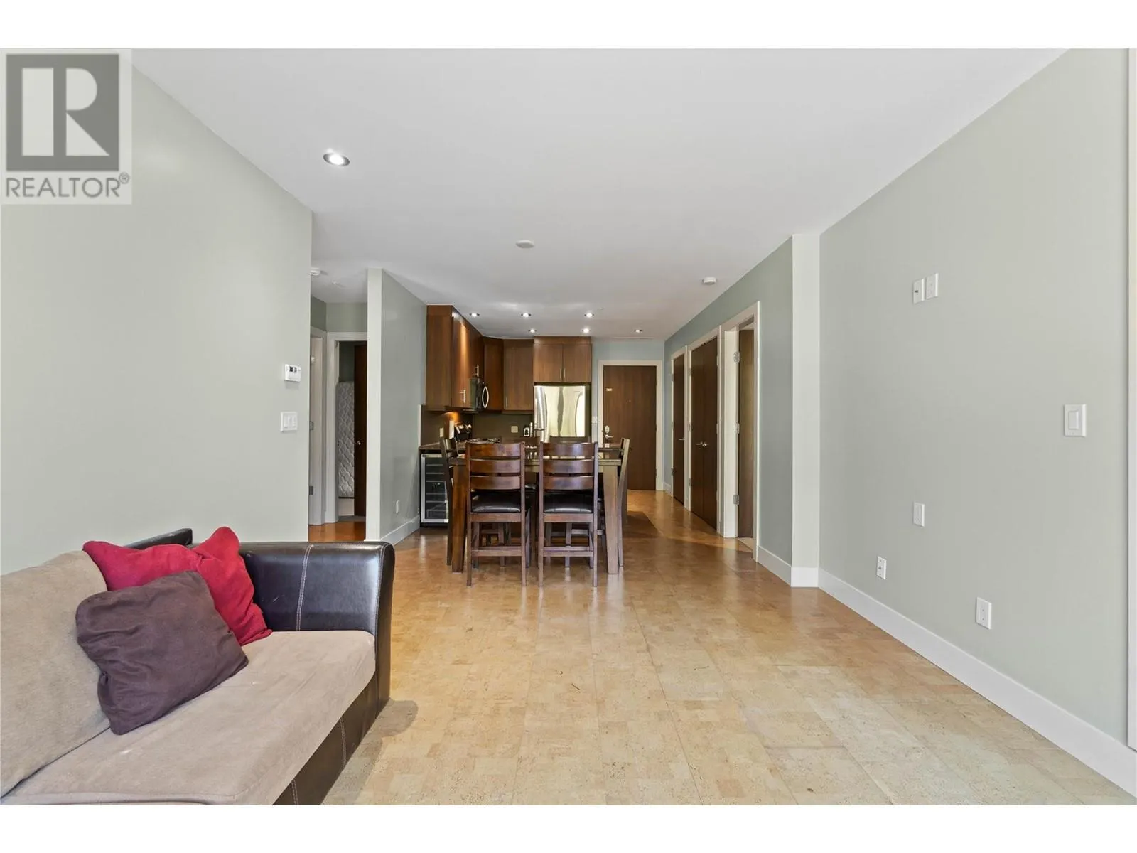 326 Mara Lake Lane Unit# 410