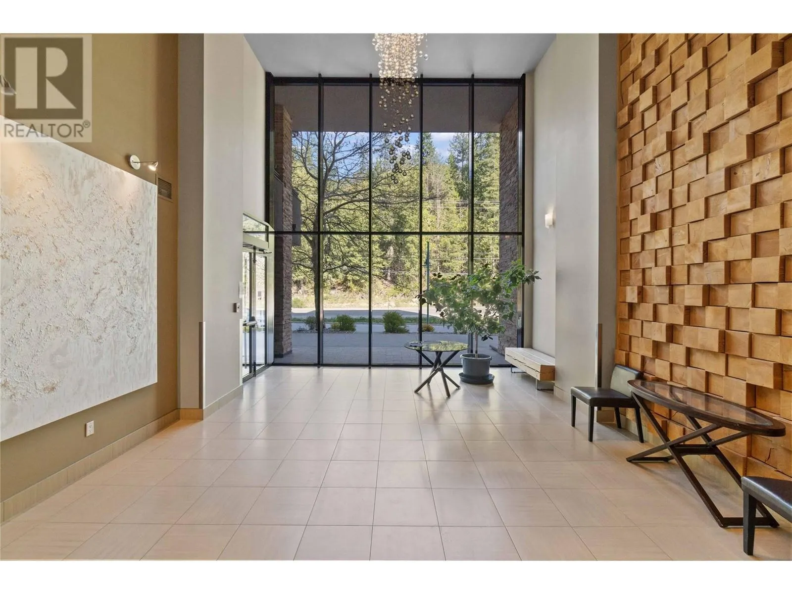 326 Mara Lake Lane Unit# 410