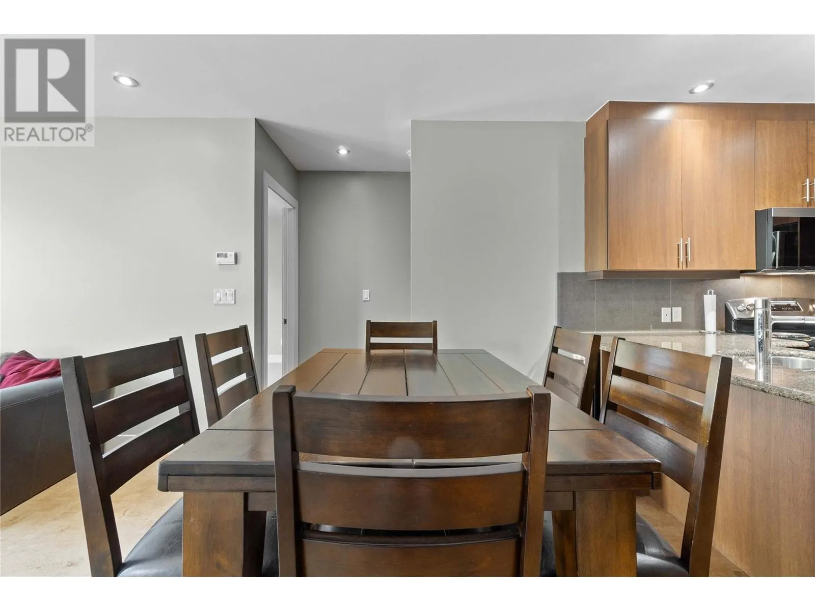 326 Mara Lake Lane Unit# 410