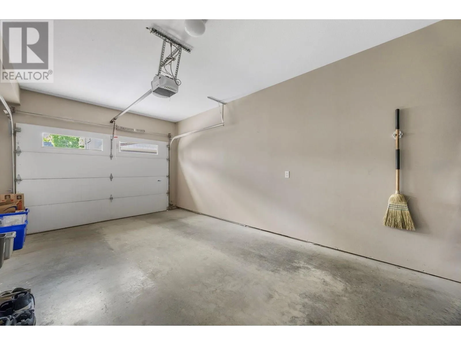 3606 25 Avenue Unit# 103