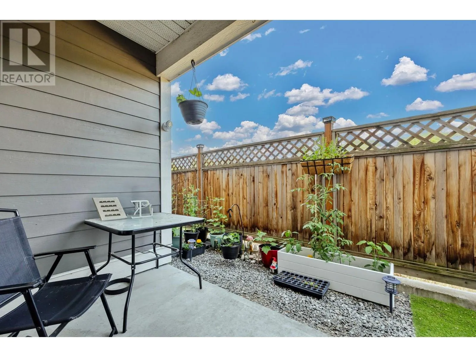 3606 25 Avenue Unit# 103