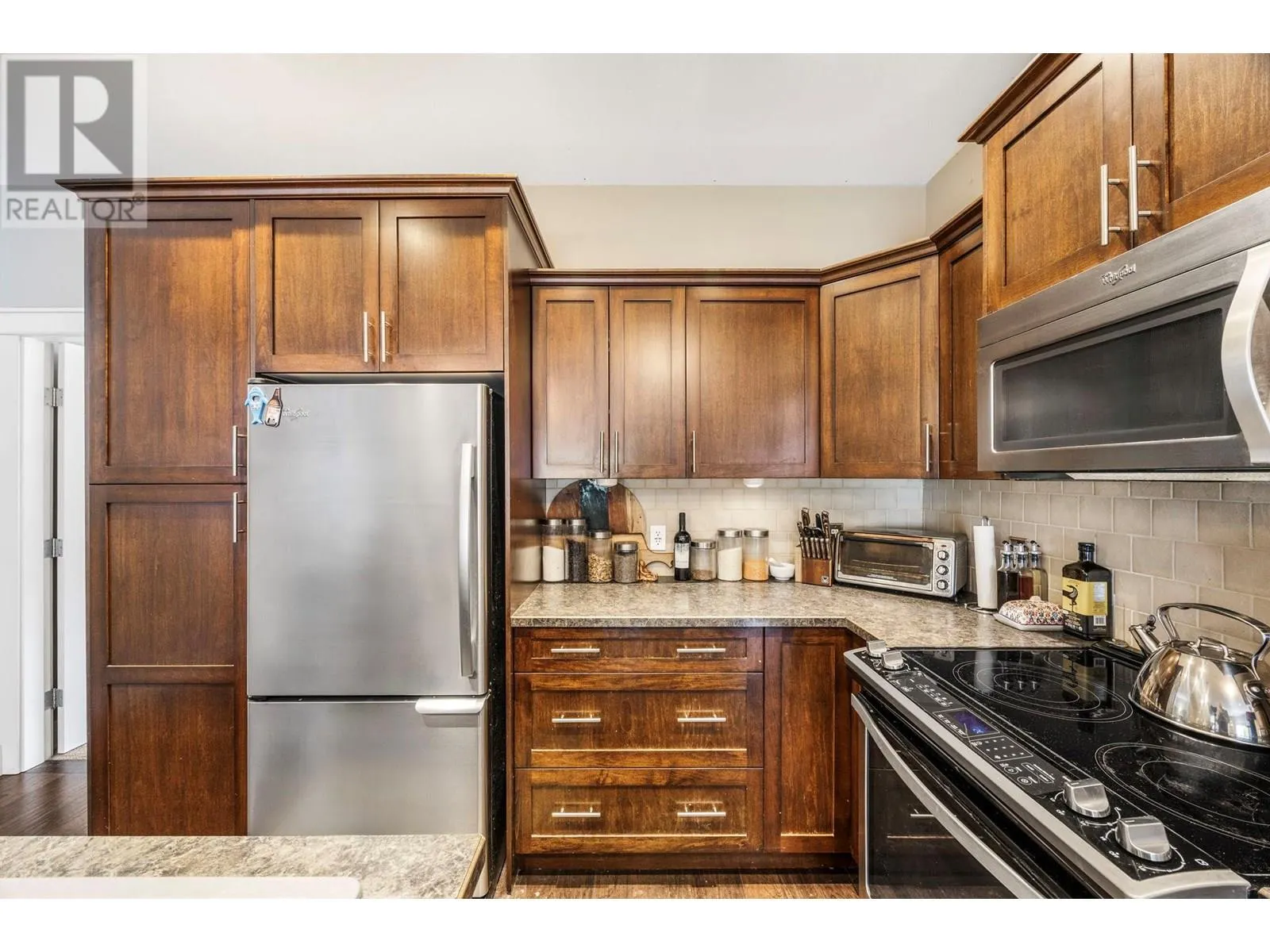 3606 25 Avenue Unit# 103