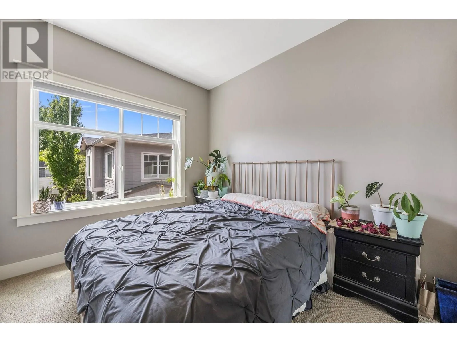 3606 25 Avenue Unit# 103