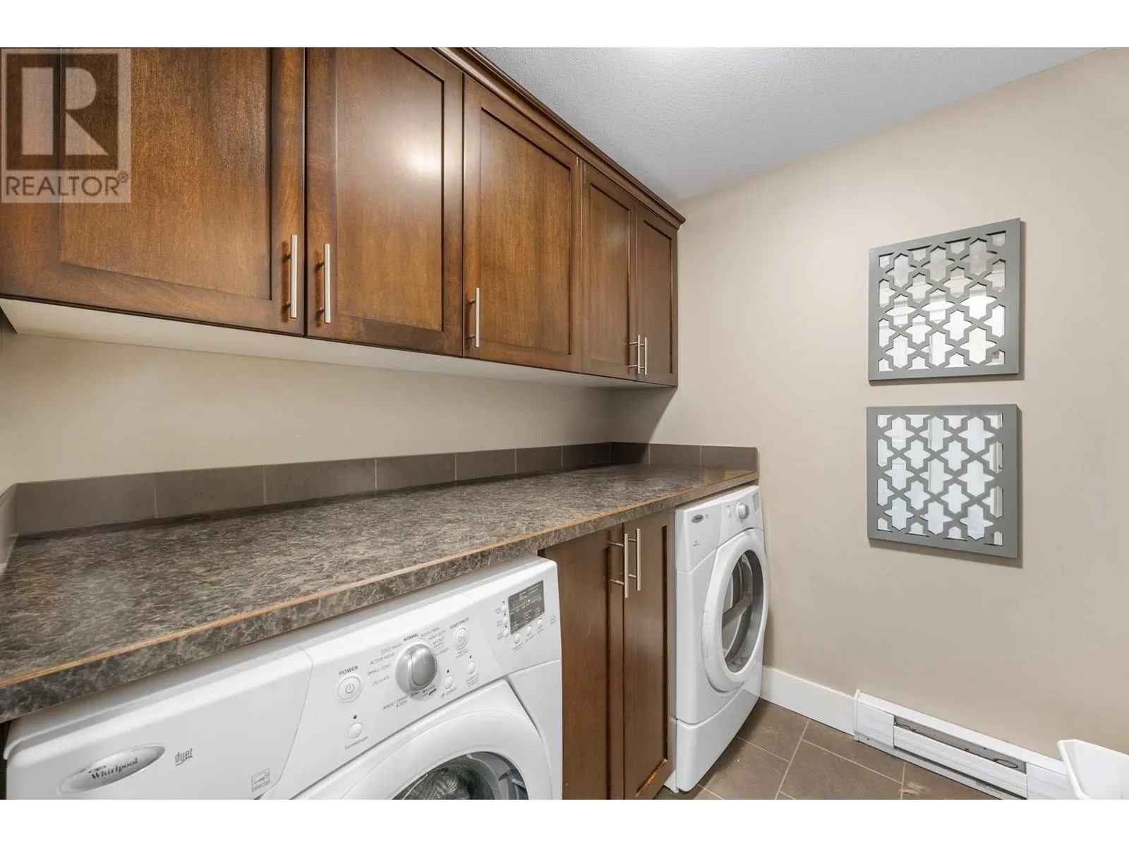 3606 25 Avenue Unit# 103