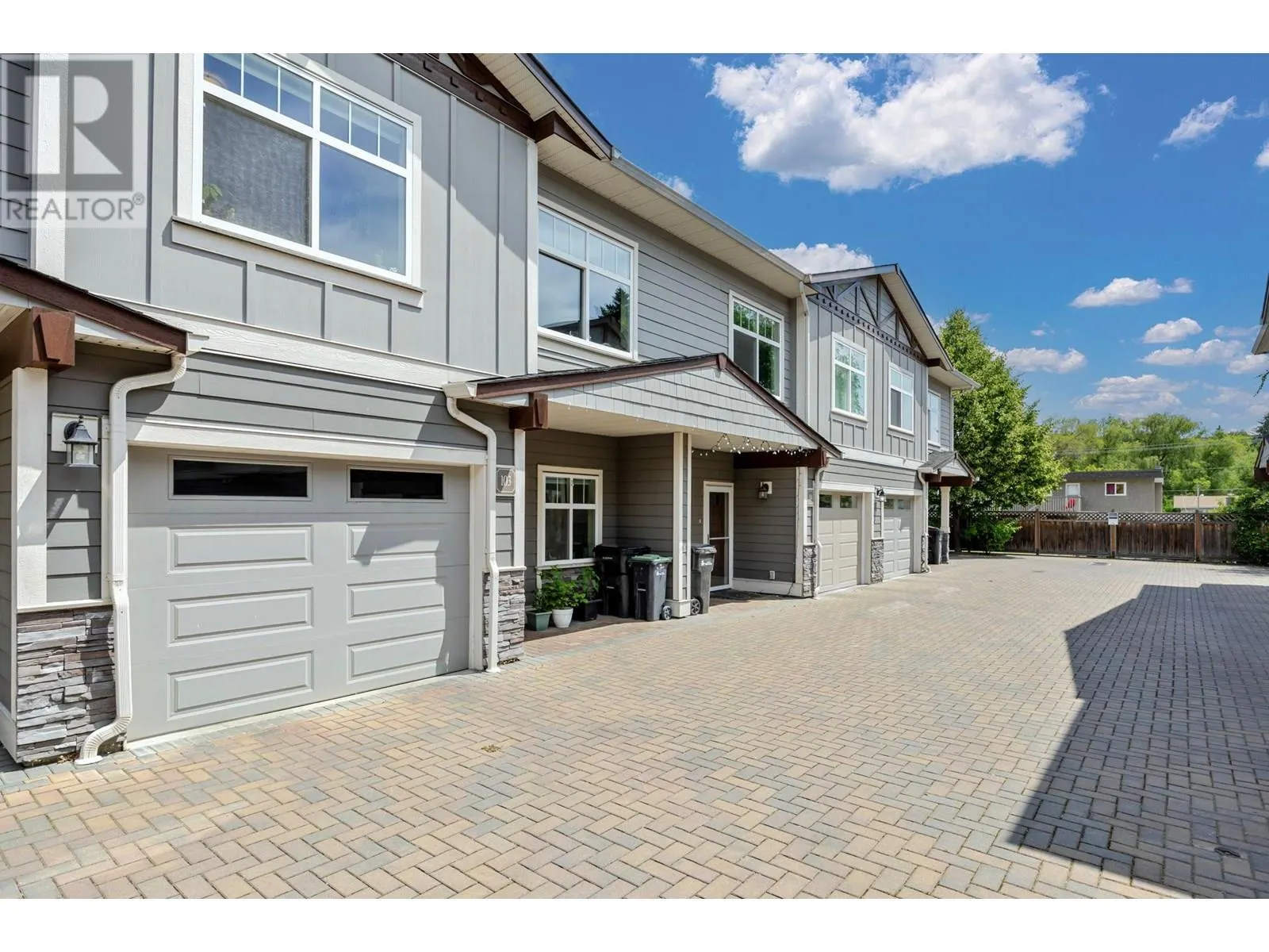 3606 25 Avenue Unit# 103