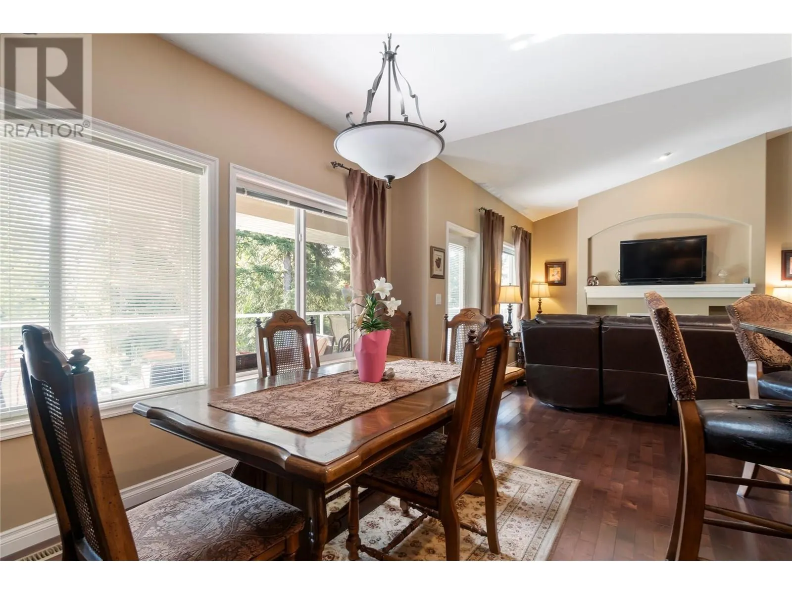 2743 Golf Course Drive