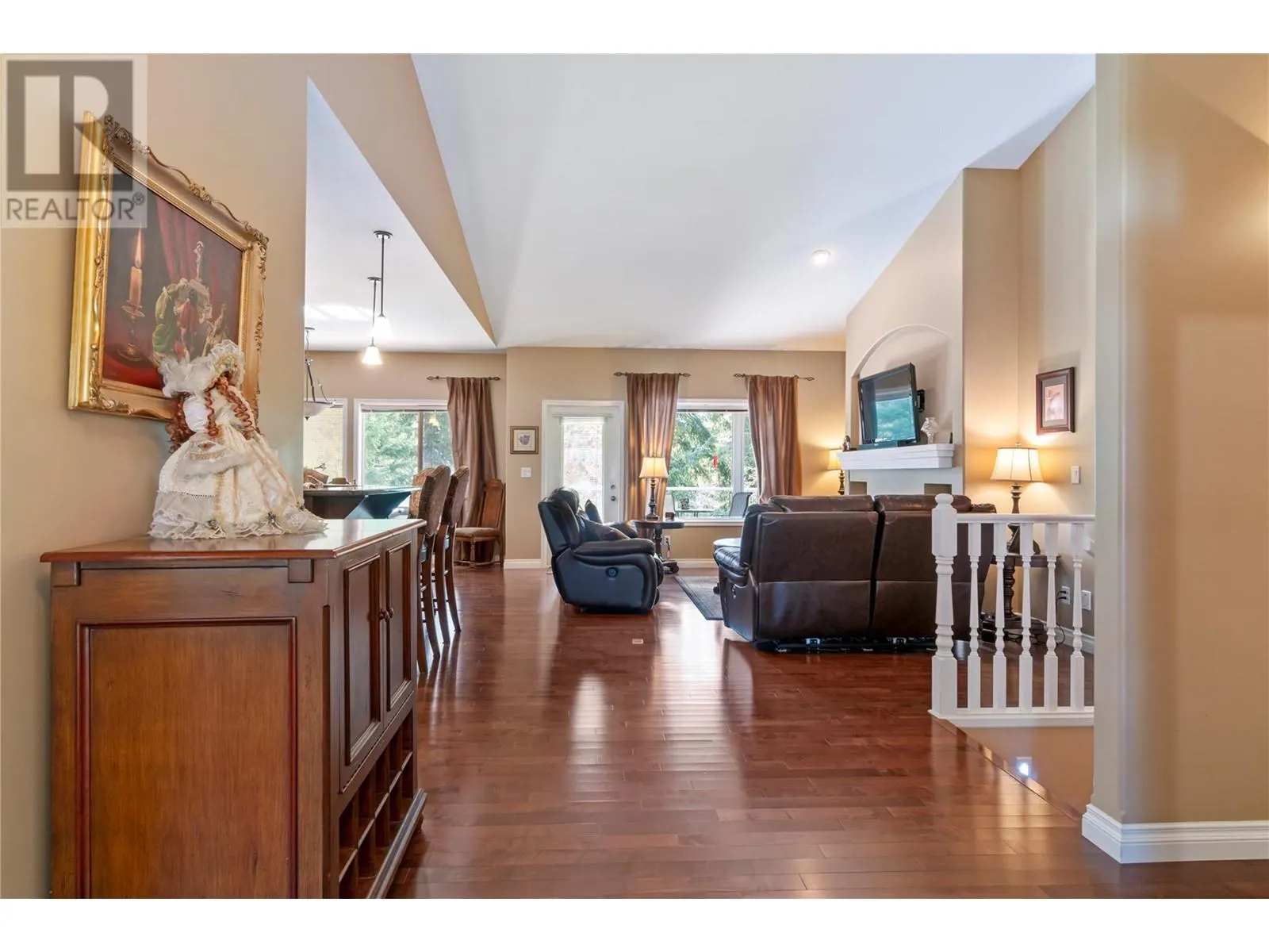 2743 Golf Course Drive