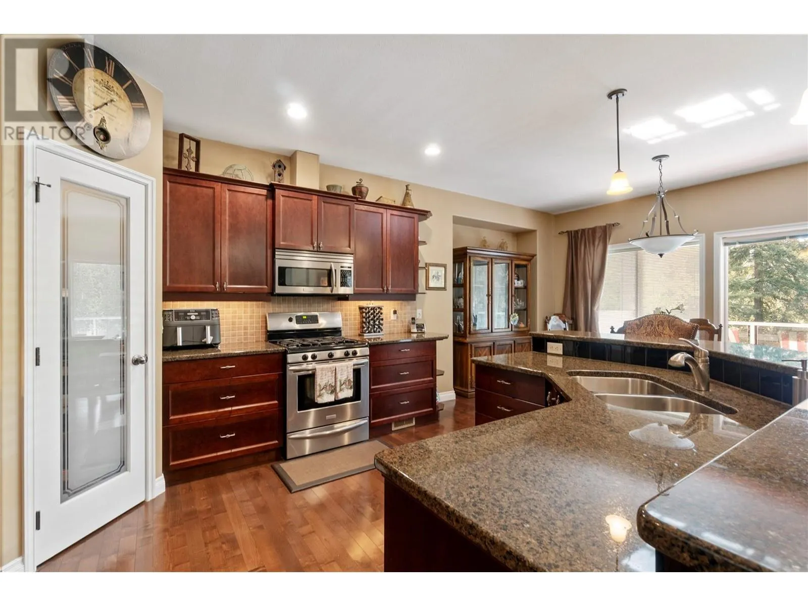 2743 Golf Course Drive