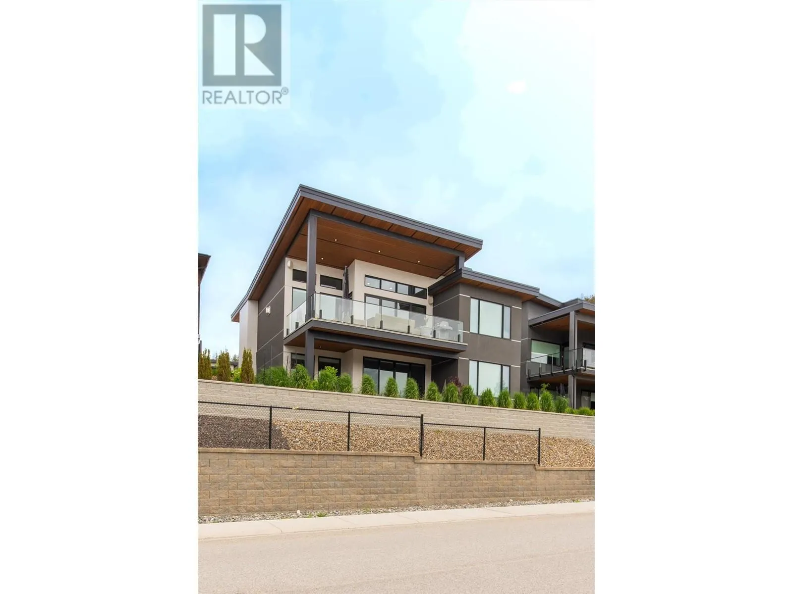 9728 Centrestone Crescent