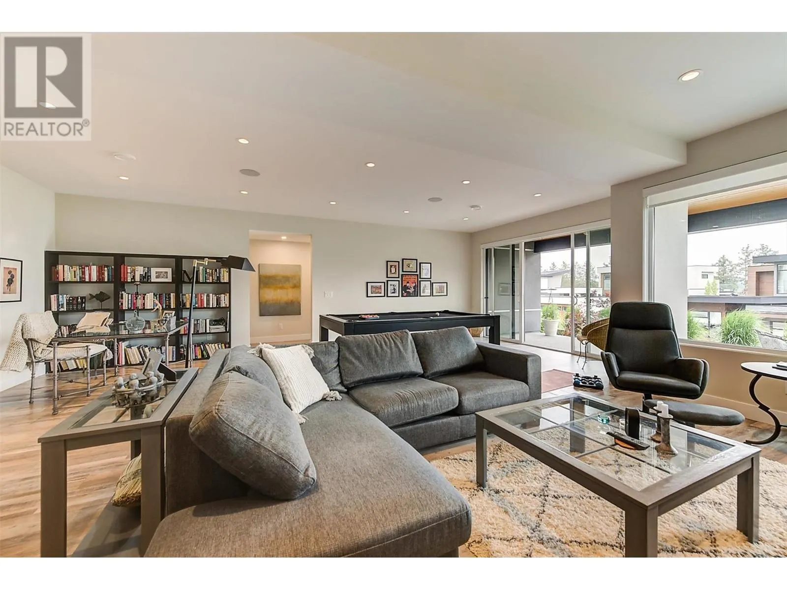 9728 Centrestone Crescent