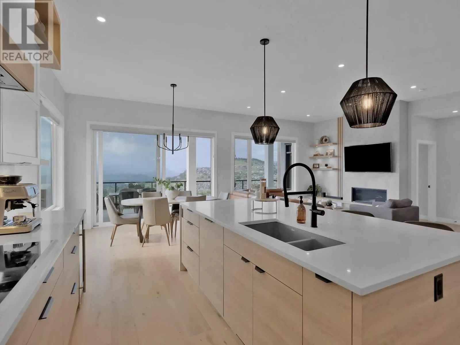 2162 Tramonto Court