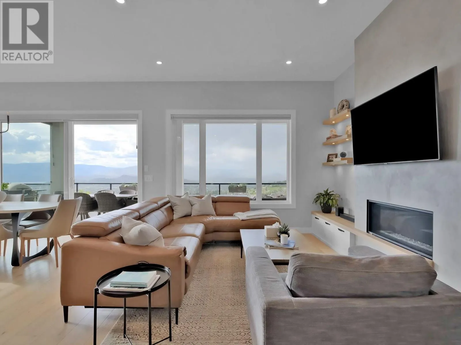 2162 Tramonto Court