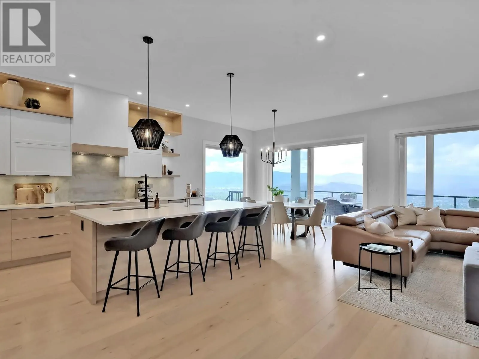 2162 Tramonto Court