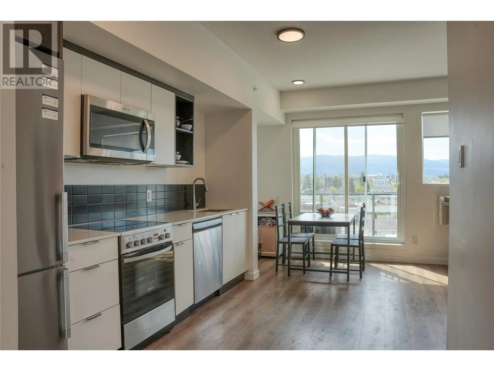 615 Rutland Road N Unit# 517