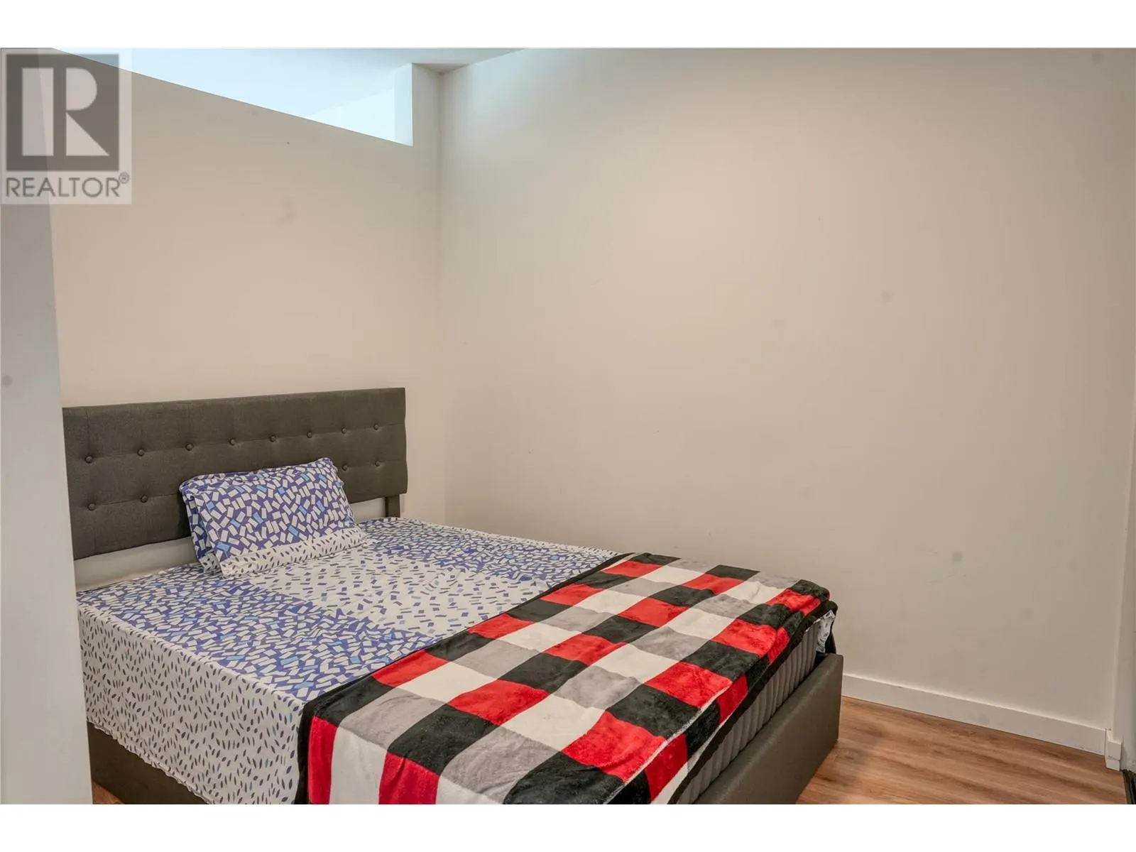 615 Rutland Road N Unit# 517