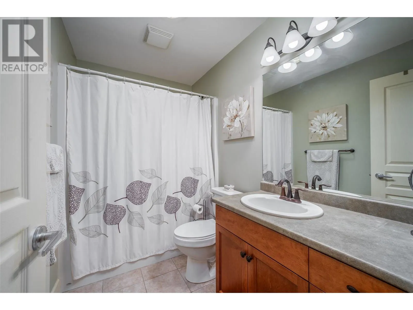3604 Shadow Creek Drive