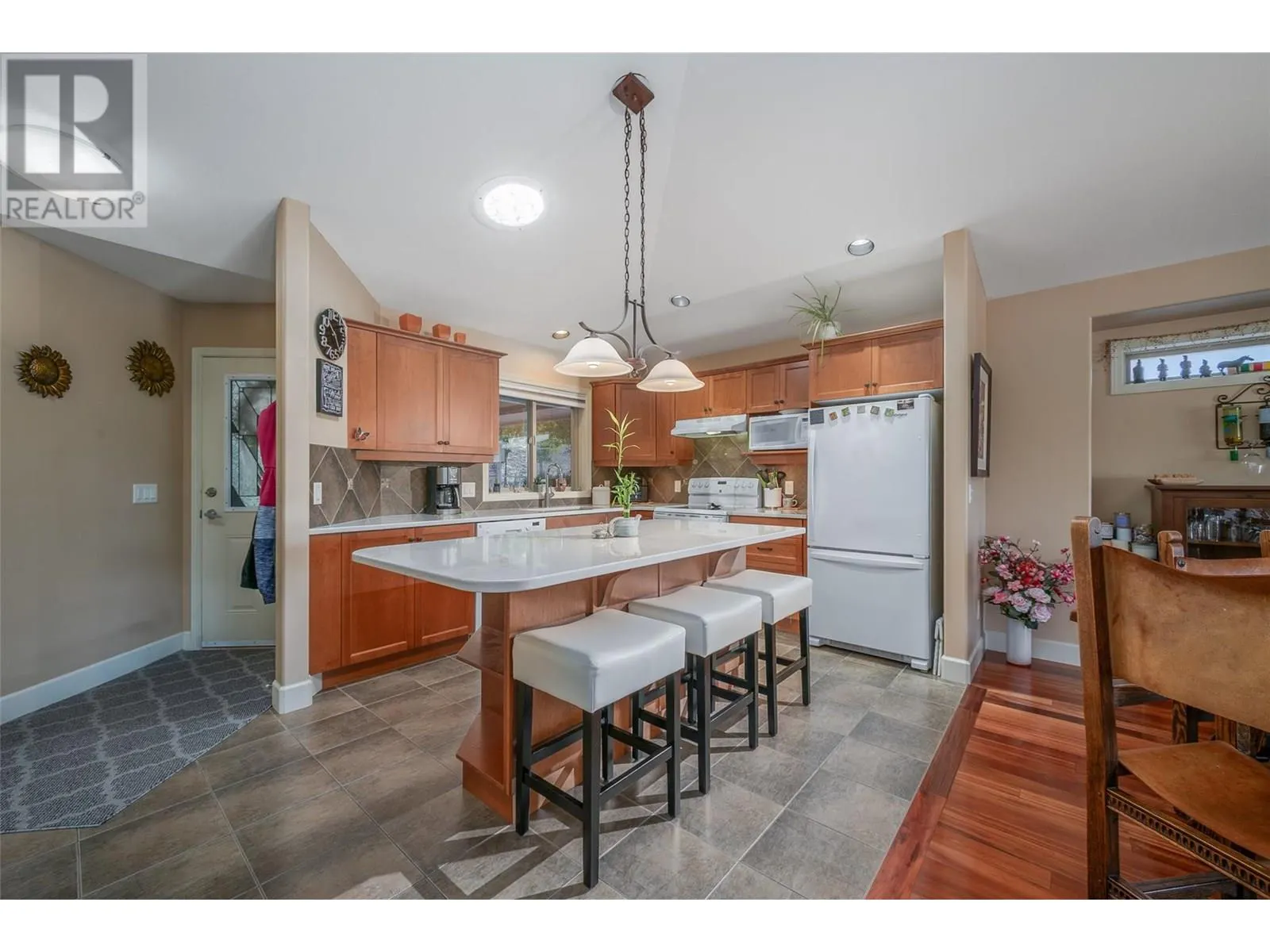 3604 Shadow Creek Drive