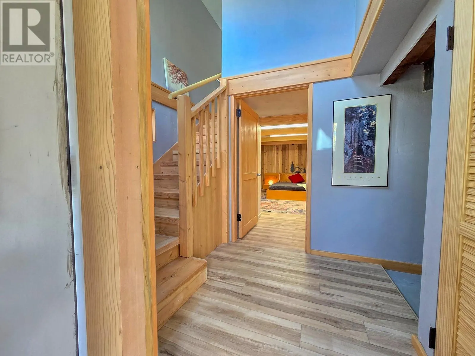 5765 COLUMBIA Road