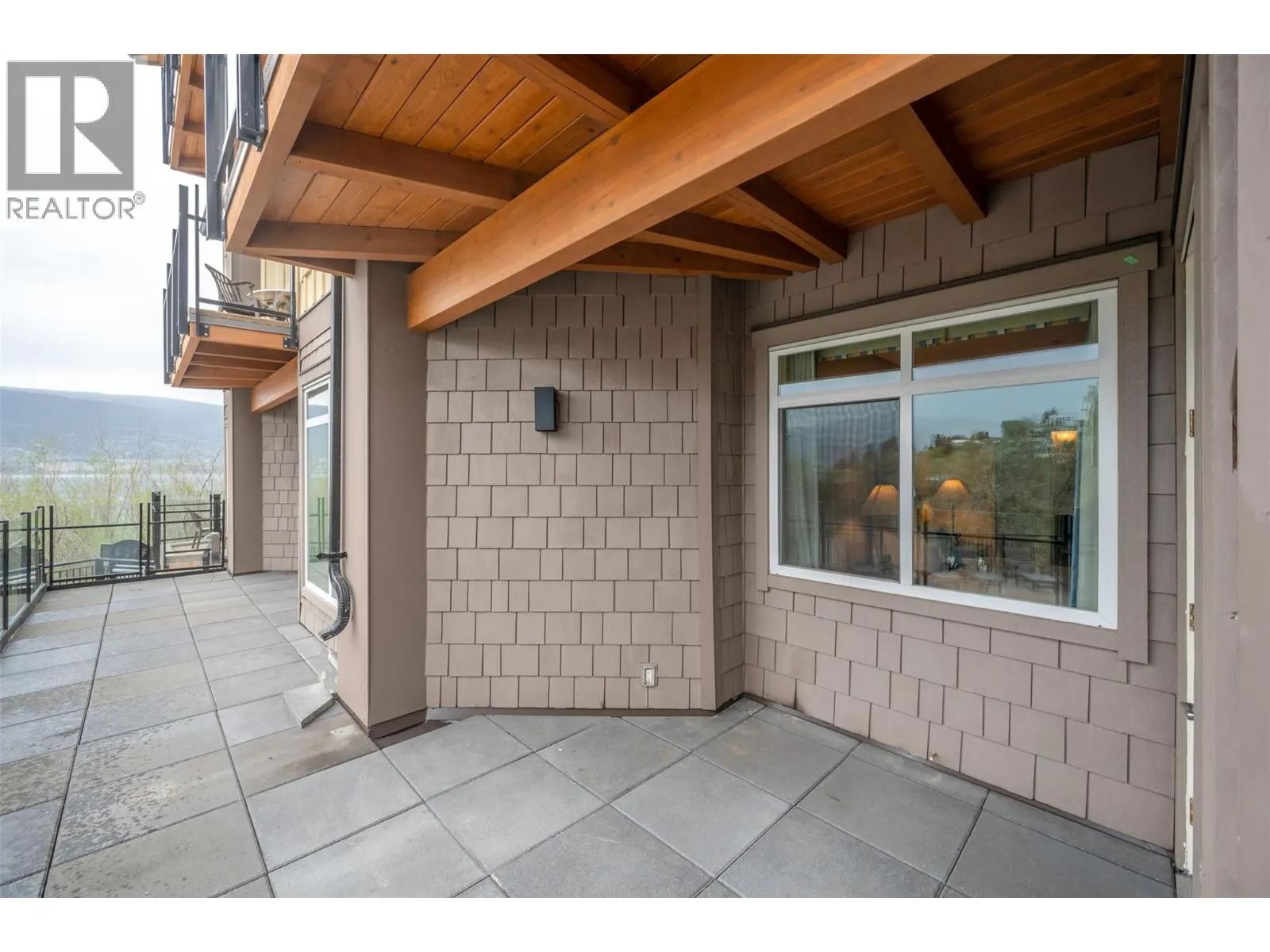 13011 Lakeshore Drive Unit# 105
