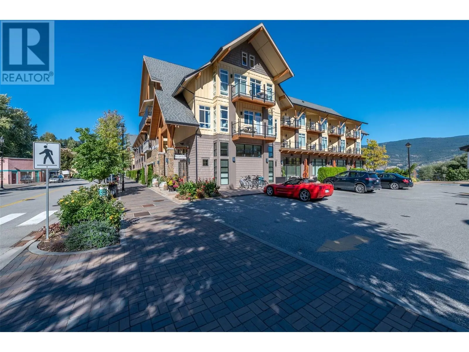 13011 Lakeshore Drive Unit# 105