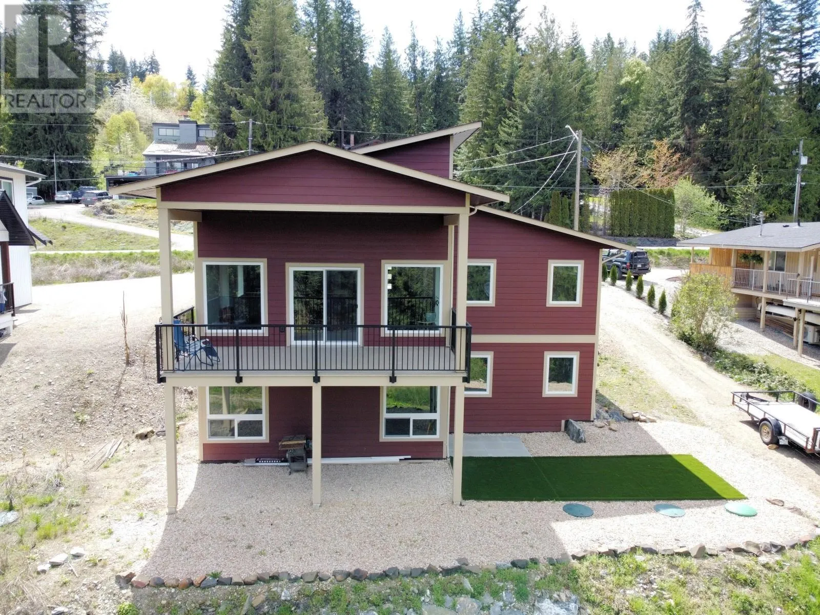 3044 Cedar Drive