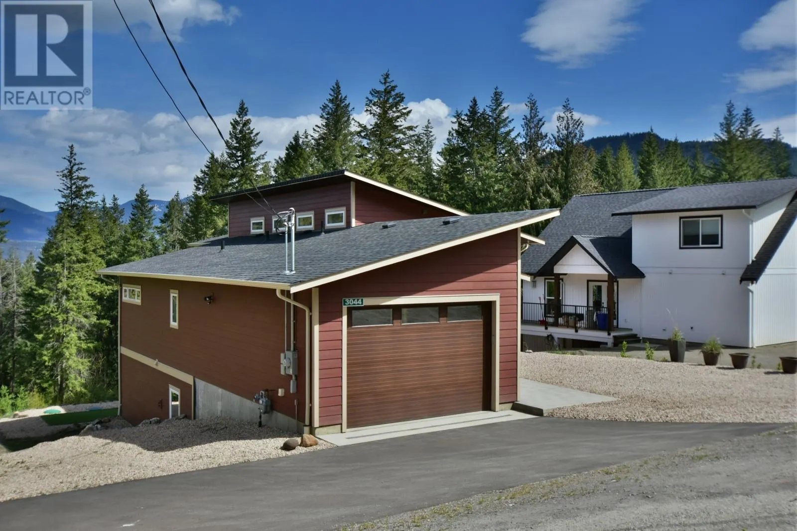3044 Cedar Drive