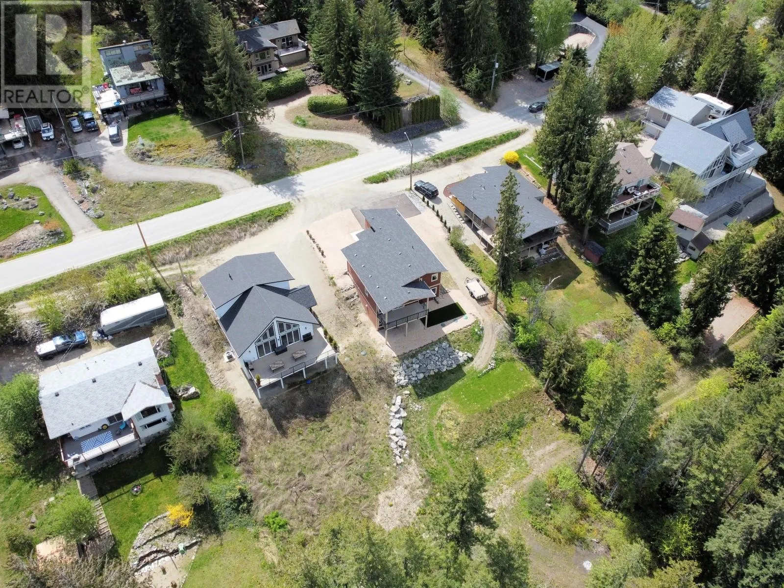 3044 Cedar Drive