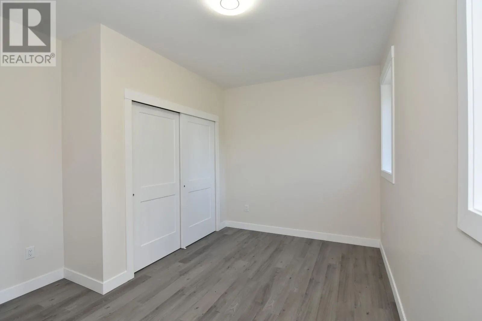 3044 Cedar Drive