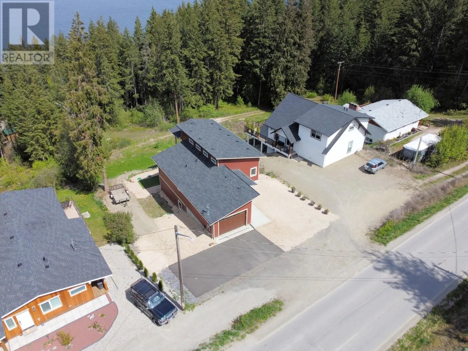 3044 Cedar Drive