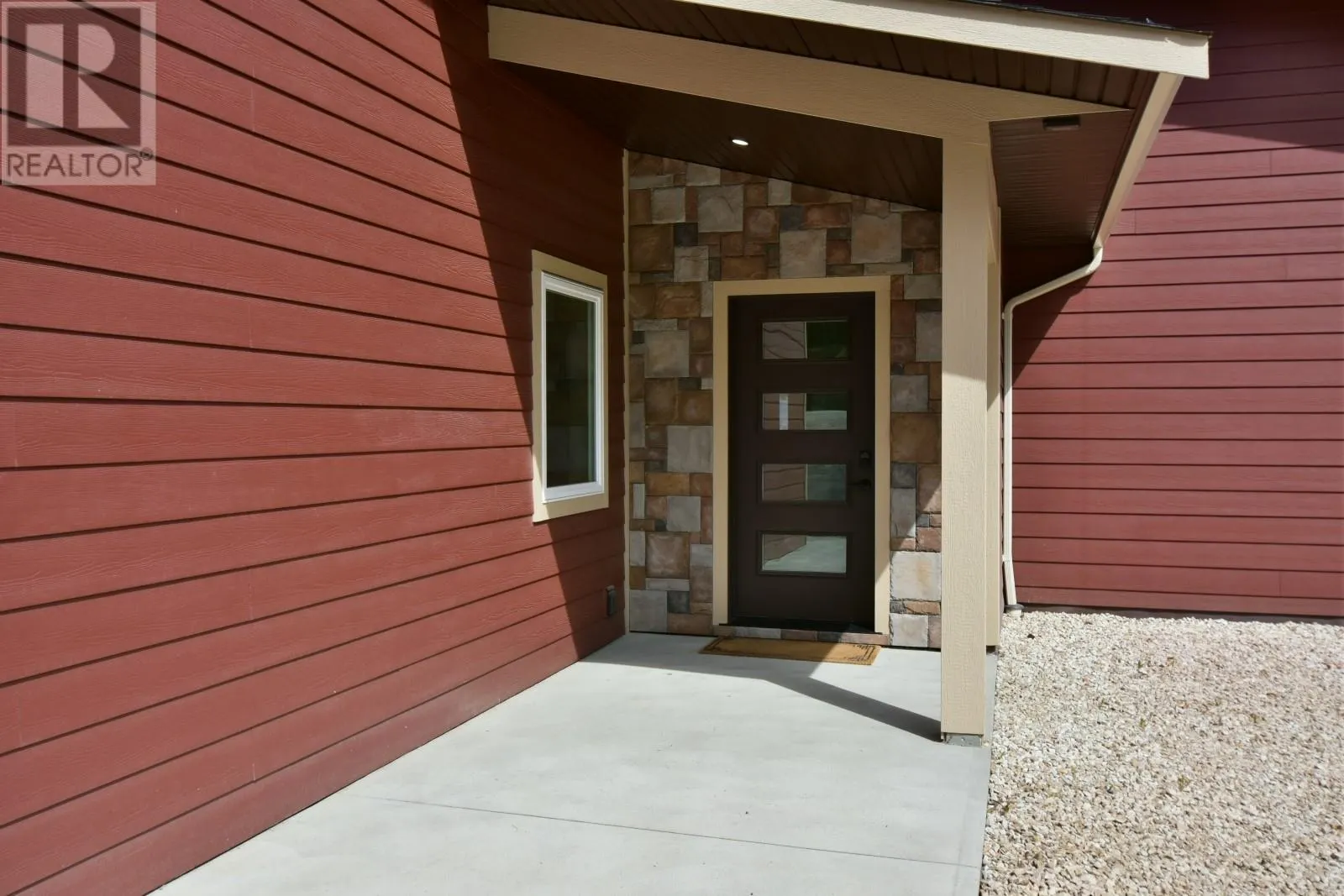 3044 Cedar Drive