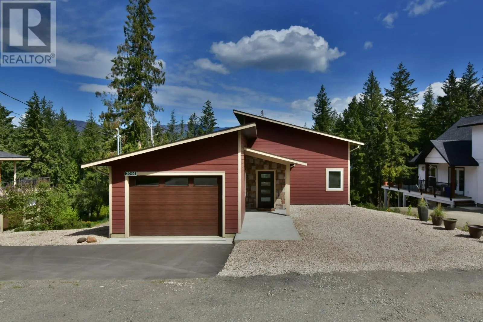 3044 Cedar Drive