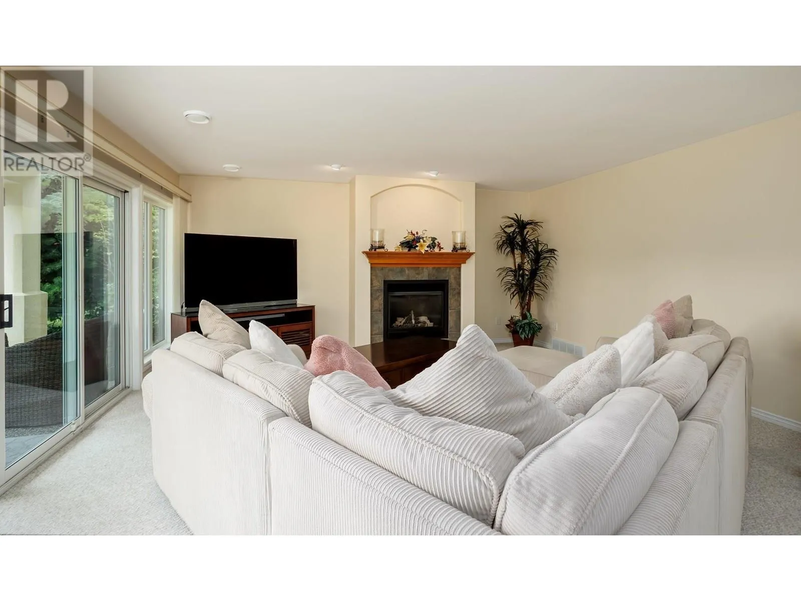 3973 Gallaghers Circle