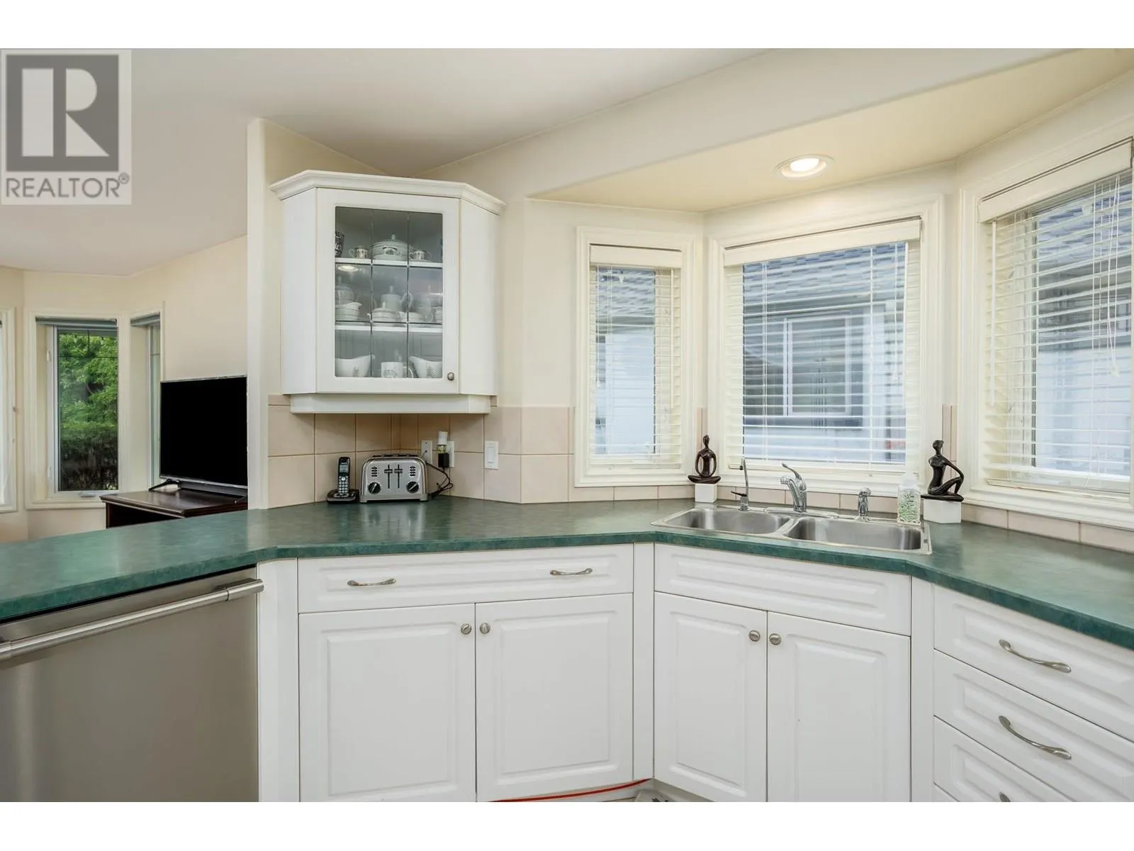 3973 Gallaghers Circle