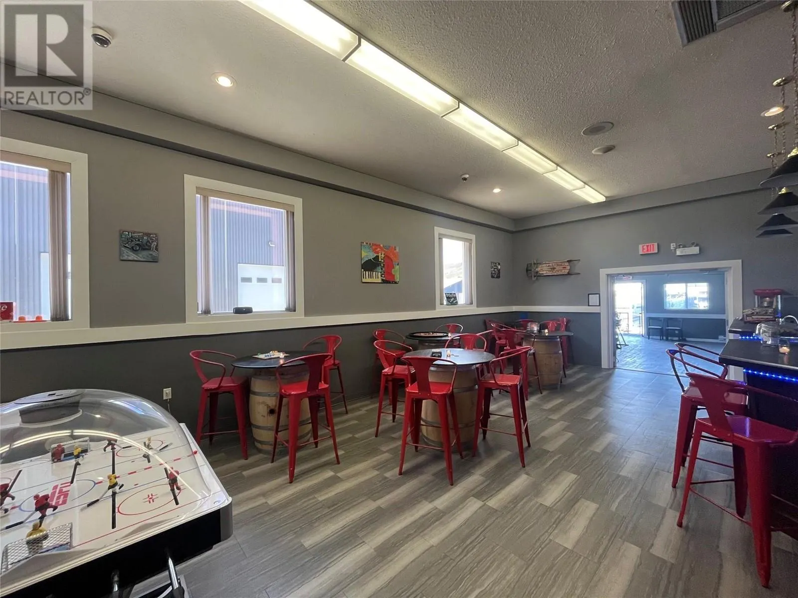 5101 25 Avenue Unit# Main floor