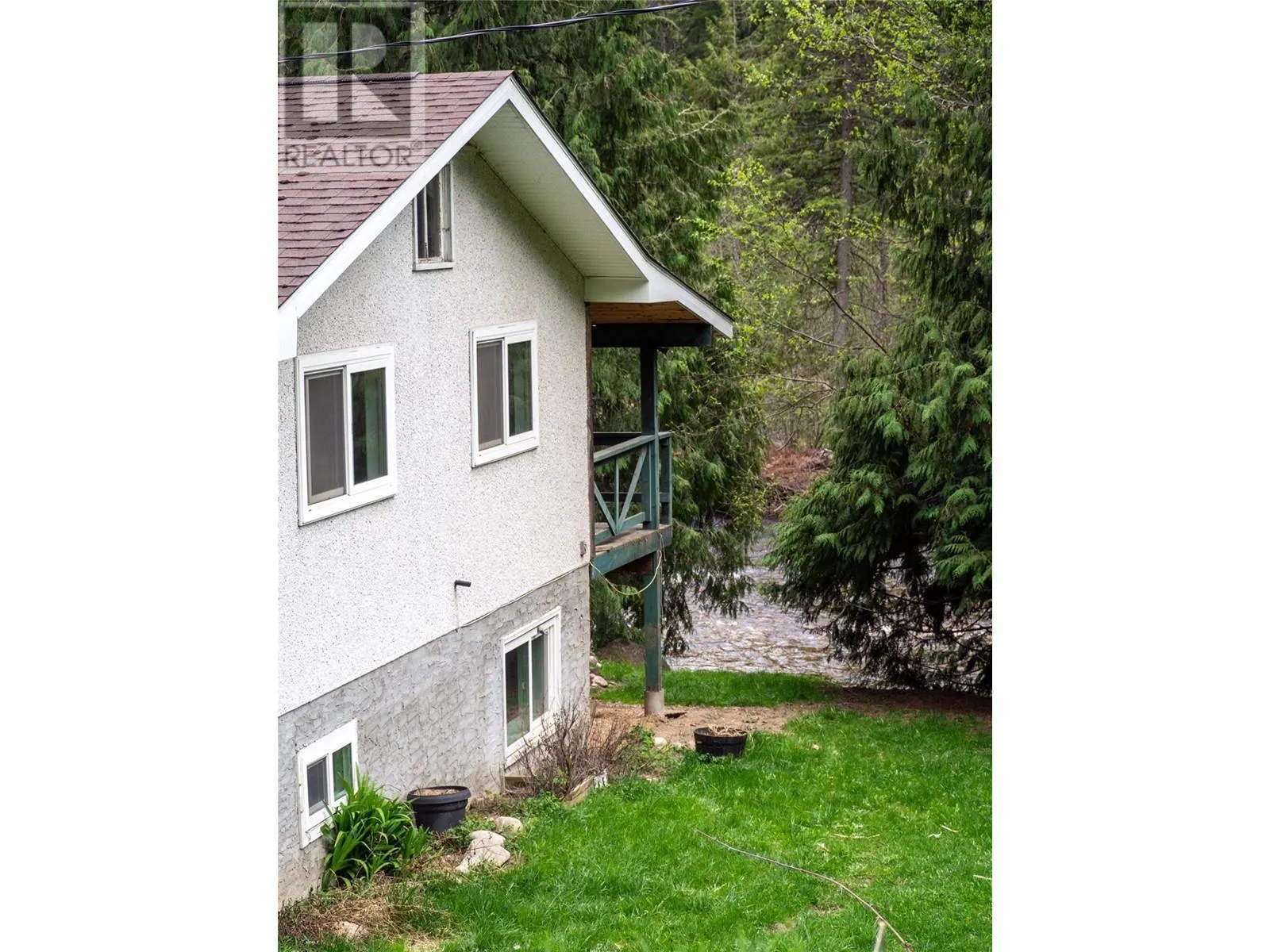 1486 PASS CREEK Road